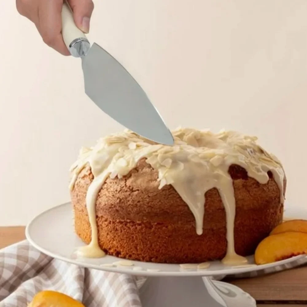 Pie and cake server